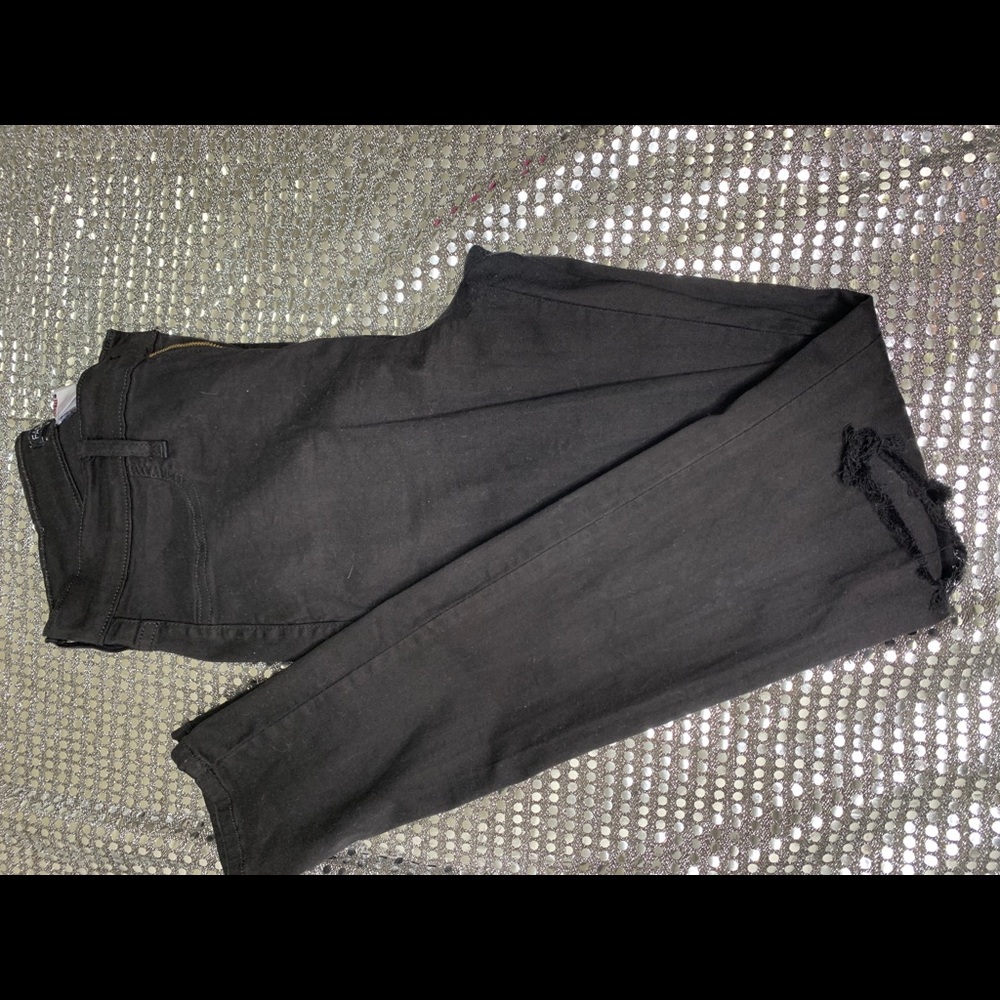 Black Fashion Nova Skinny Jeans